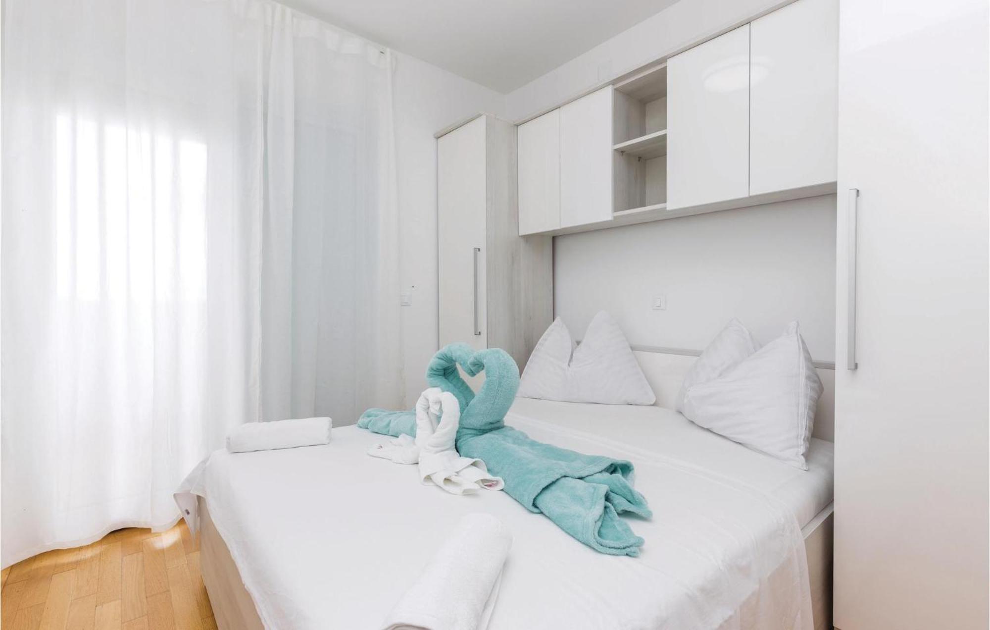 Cozy Apartment In Crikvenica With House Sea View Exterior photo