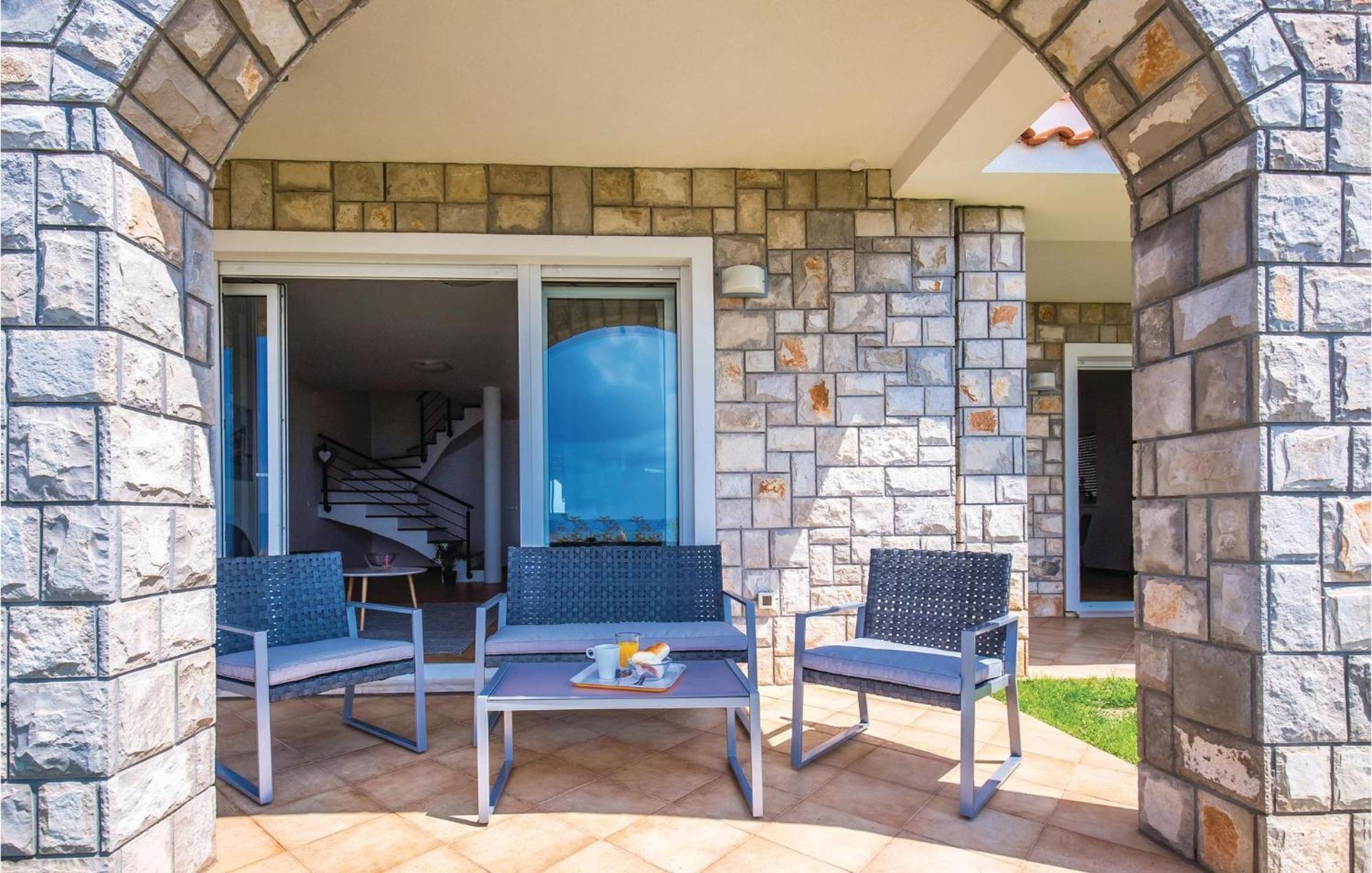 Cozy Apartment In Crikvenica With House Sea View Exterior photo